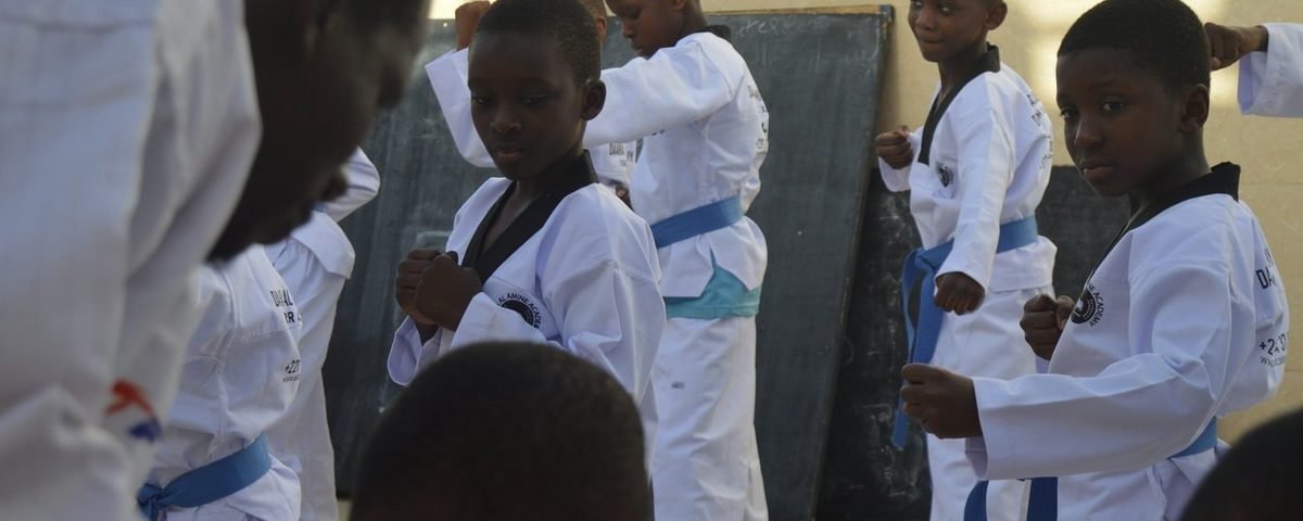 Programme A — Cité des Magistrats, self-défense
